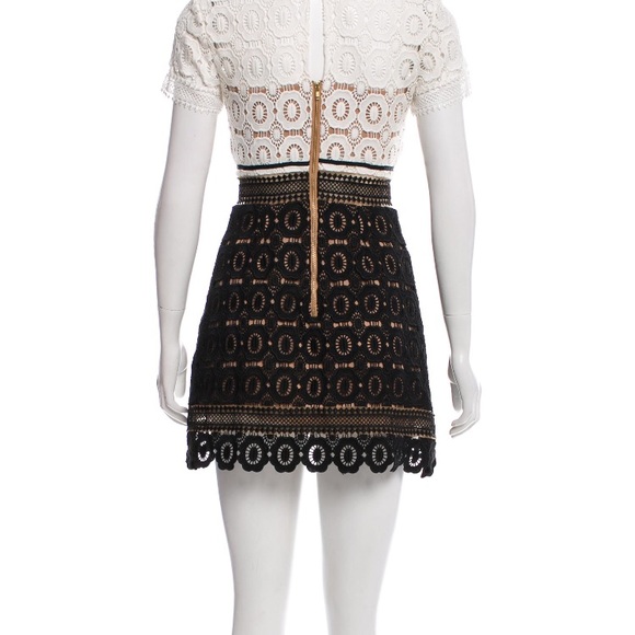 ❌SOLD❌New with Tags! Self-Portrait Lace Dress - Picture 2 of 5